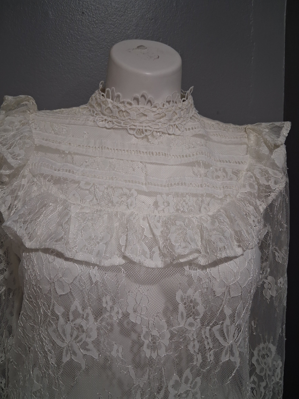 Ivory Lace Ruffle High-Neck Blouse - Picture 5 of 7